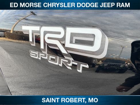 Used 2025 Toyota Tacoma SR5 image 11