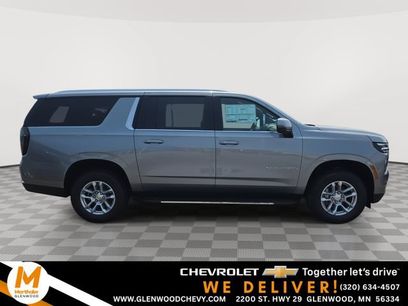 New 2026 Chevrolet Suburban LT w/ Comfort Package