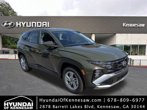 Certified 2026 Hyundai Tucson SE FWD image 1