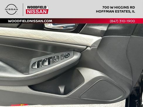 Used 2018 Nissan Maxima 3.5 S FWD image 19