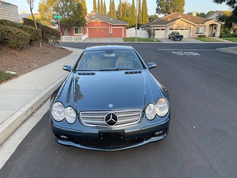Used 2005 Mercedes-Benz SL 500 SL 500 2dr Convertible image 3