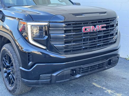 Used 2024 GMC Sierra 1500 Pro w/ Graphite Edition image 6