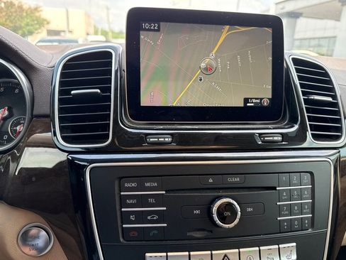 Certified 2017 Mercedes-Benz GLS 450 4MATIC image 10