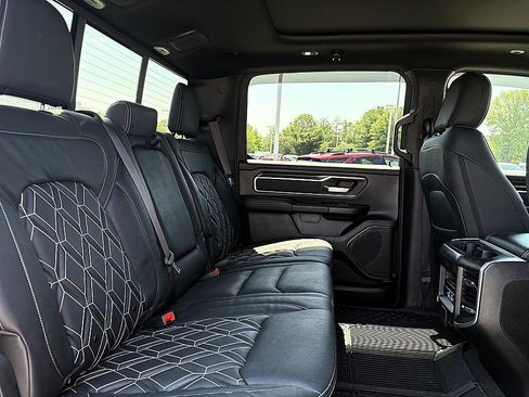 Used 2023 RAM 1500 Big Horn AWD/4WD image 11