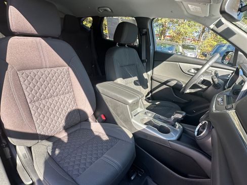 Used 2019 Chevrolet Blazer LT image 13