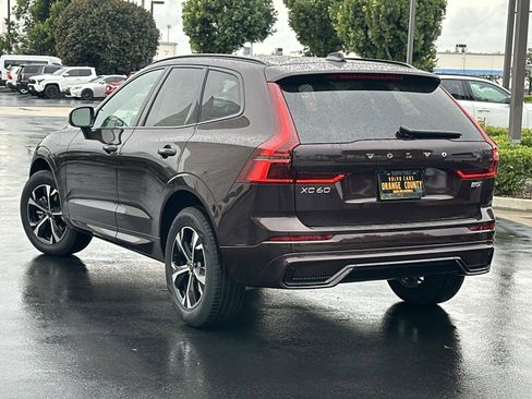 New 2026 Volvo XC60 B5 Core w/ Climate Package image 5