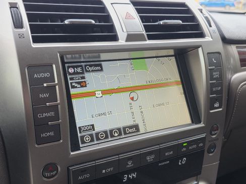 Used 2018 Lexus GX 460 Premium image 27