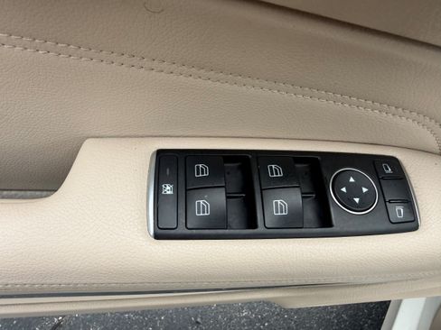 Used 2014 Mercedes-Benz E 350 Cabriolet image 14