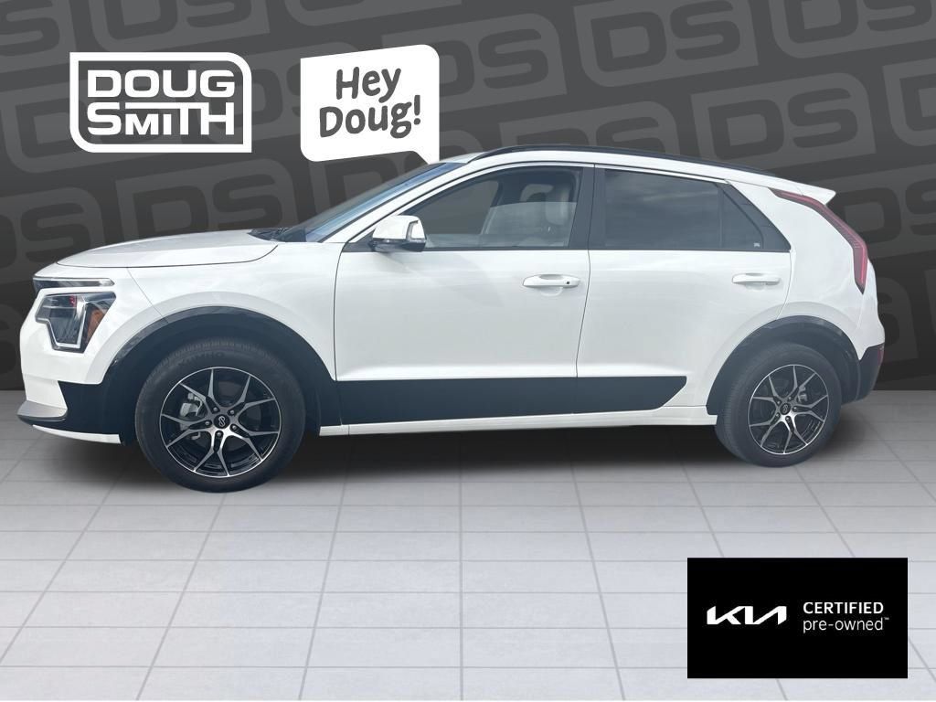 Certified 2023 Kia Niro Wind w/ Wind Preserve Package FWD image 2