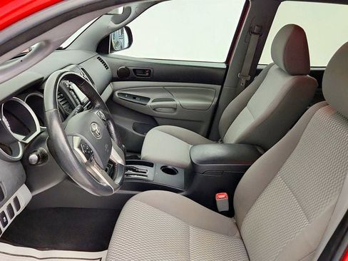 Used 2015 Toyota Tacoma 2WD Double Cab w/ Convenience Package image 18