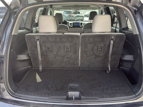 Used 2016 Honda Pilot EX-L image 9