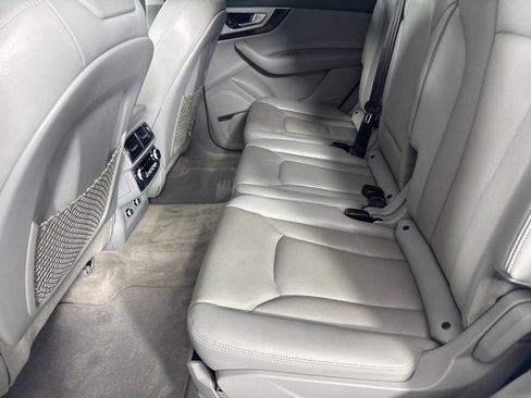 Used 2018 Audi Q7 2.0T Premium Plus image 22
