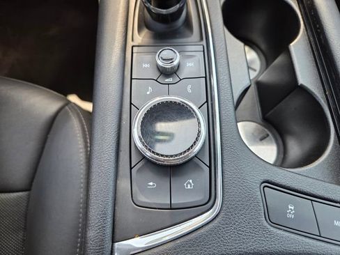 Used 2021 Cadillac XT5 Premium Luxury FWD image 28