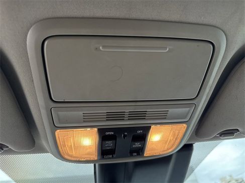 Used 2019 Honda Odyssey EX-L image 26