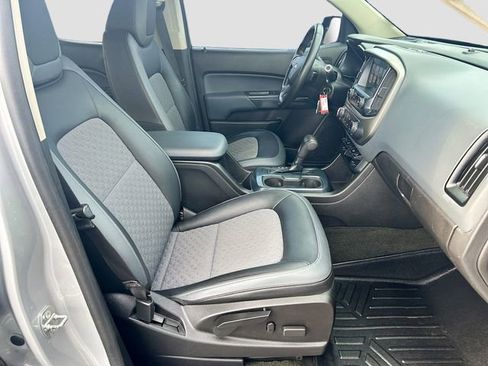 Used 2016 Chevrolet Colorado Z71 image 30