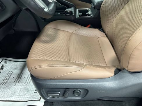 Used 2025 Toyota 4Runner Limited AWD/4WD image 13