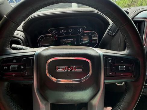 Used 2022 GMC Sierra 2500 SLE w/ SLE Value Package; image 12