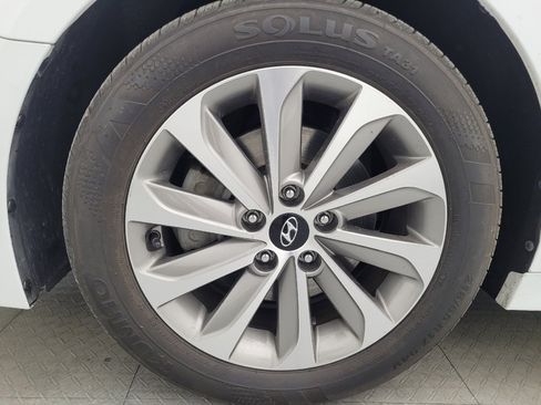 Used 2017 Hyundai Sonata Sport image 31