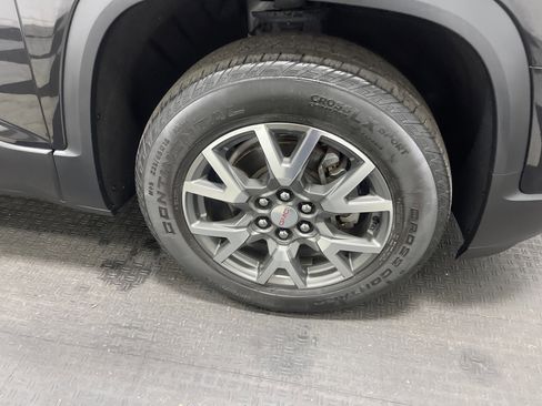 Used 2020 GMC Acadia SLE w/ Driver Convenience Package image 28