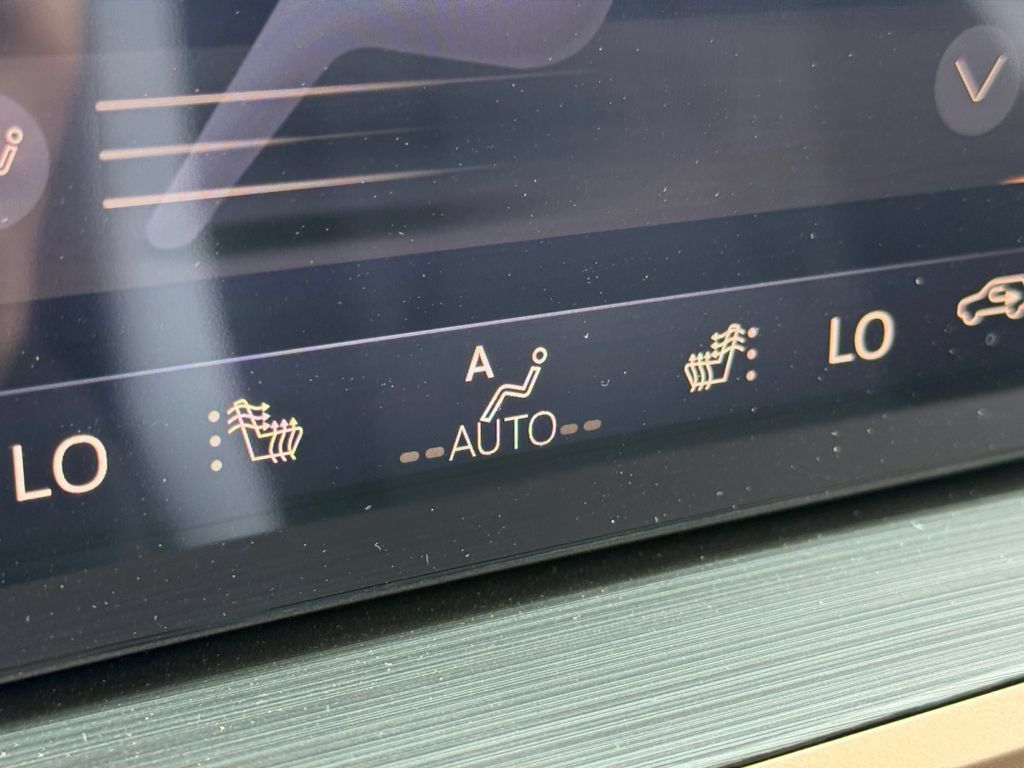 New 2026 Buick Envision Sport Touring AWD/4WD image 33