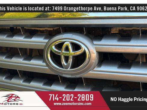 Used 2011 Toyota Sequoia Platinum image 72