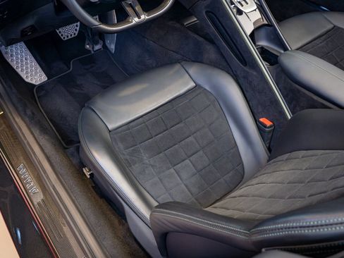 Used 2024 Ferrari Roma Spider image 12