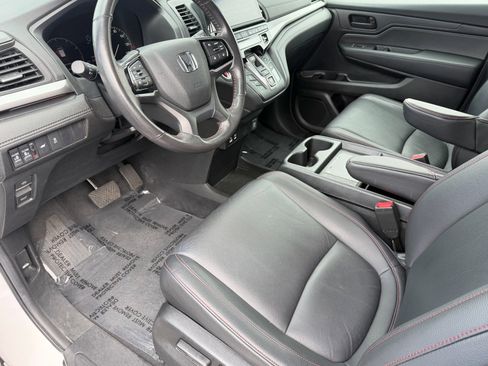 Used 2025 Honda Odyssey Sport-L image 24