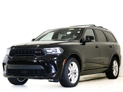 Used 2024 Dodge Durango GT AWD/4WD image 3
