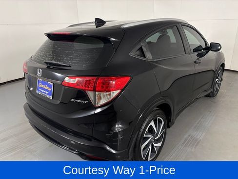 Used 2020 Honda HR-V Sport image 10