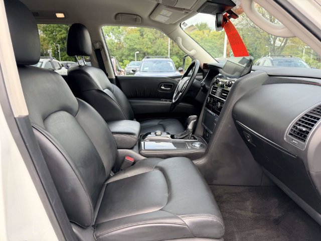 Used 2024 Nissan Armada SV RWD image 10