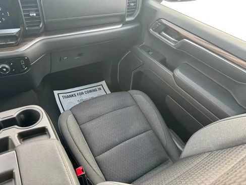 Used 2023 Chevrolet Silverado 1500 LT image 20