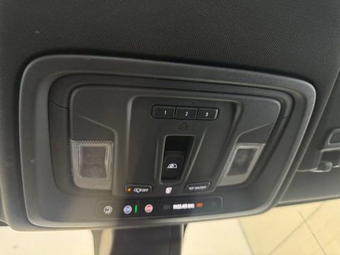 Used 2020 GMC Sierra 1500 AT4 w/ AT4 Premium Package AWD/4WD image 26