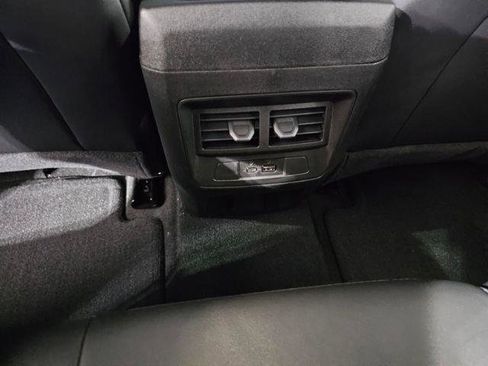 New 2026 GMC Canyon Elevation w/ Convenience Package image 37