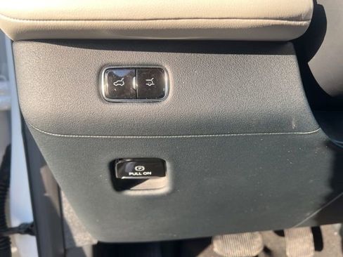 New 2026 Lincoln Navigator Reserve w/ Jet Appearance Package image 14