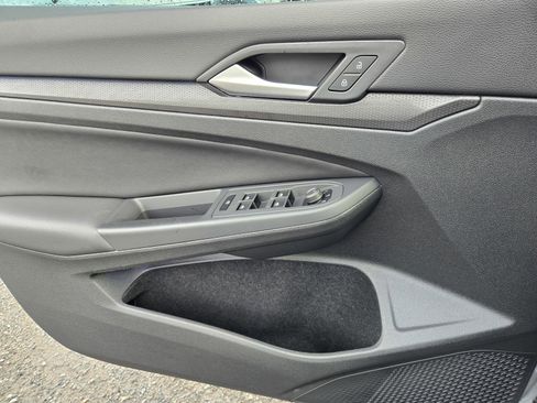 Used 2024 Volkswagen GTI Autobahn image 24