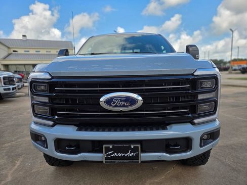 New 2026 Ford F250 Platinum w/ Tremor Off-Road Package AWD/4WD image 2