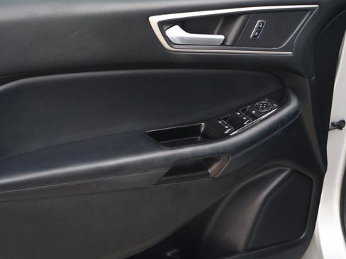 Used 2018 Ford Edge SEL w/ Equipment Group 201A image 15