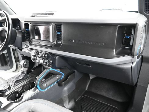 Used 2023 Ford Bronco Black Diamond AWD/4WD image 20