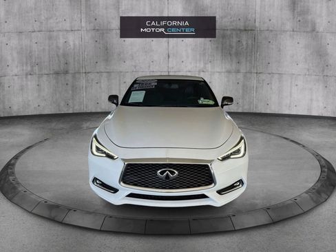 Used 2017 INFINITI Q60 3.0t w/ Premium Plus Package 3.0T RWD image 2