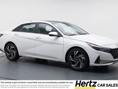 Used 2025 Hyundai Elantra SEL