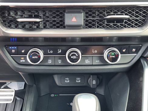 Used 2025 Acura ADX A-Spec image 21