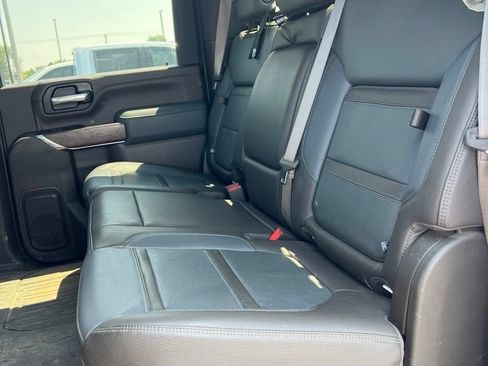 Used 2022 GMC Sierra 3500 Denali AWD/4WD image 25
