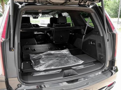Used 2024 Cadillac Escalade Sport Platinum w/ LPO, ONYX Package AWD/4WD image 62