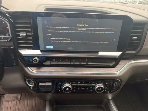 Used 2024 GMC Sierra 2500 SLT w/ Texas SLT Premium Package image 15