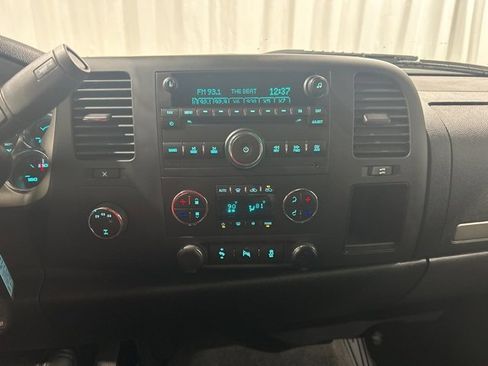 Used 2012 Chevrolet Silverado 2500 LT w/ Interior Plus Package image 16