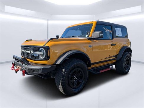 Used 2022 Ford Bronco Wildtrak image 7