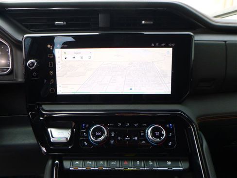 Used 2023 GMC Sierra 1500 AT4 w/ AT4 Preferred Package image 16