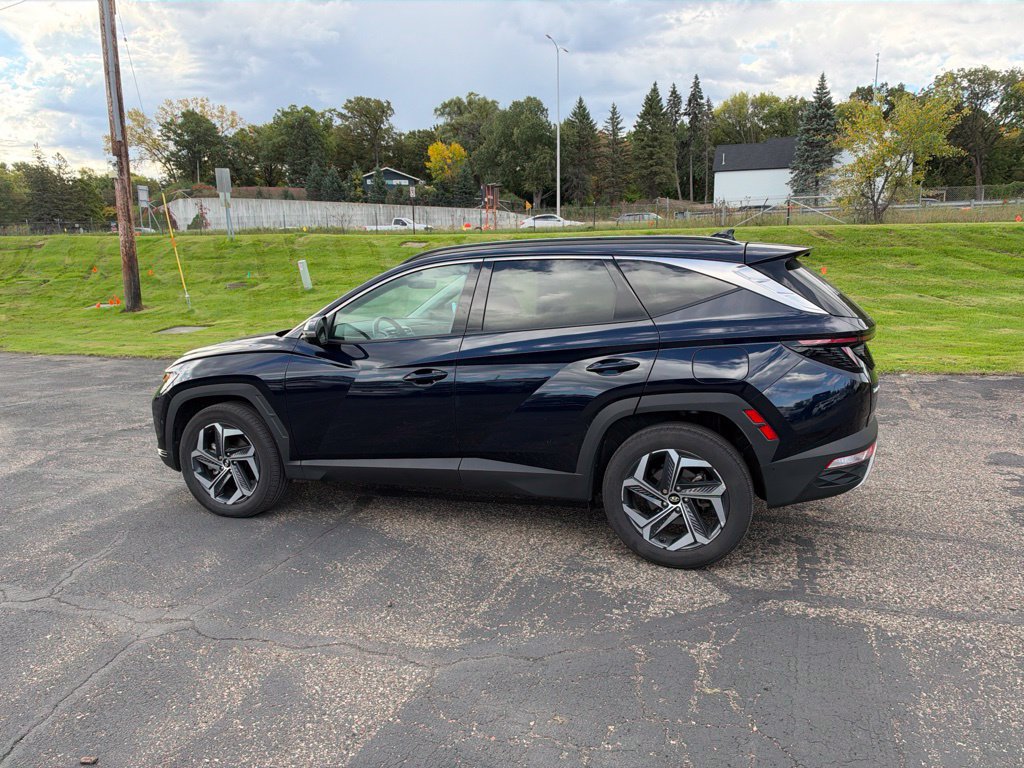 Used 2024 Hyundai Tucson Limited AWD/4WD image 22