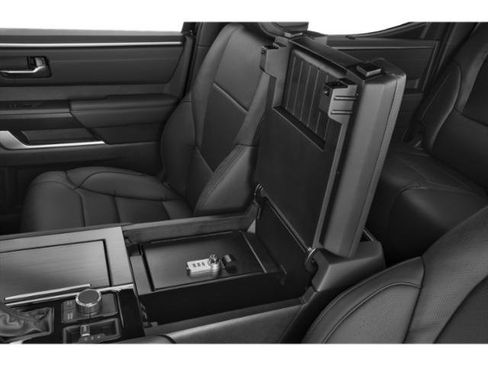 Used 2024 Toyota Tundra Platinum w/ TRD Off-Road Package AWD/4WD image 16