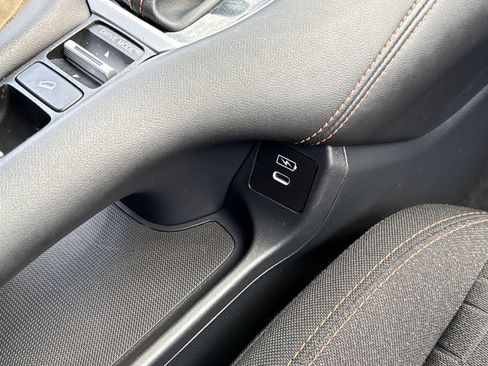 Used 2025 Honda HR-V Sport image 26